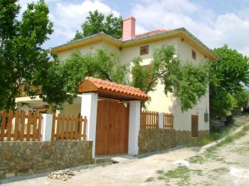 Darrell_carol`s house