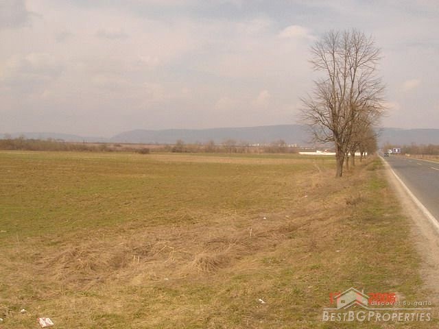 Agricultural plot of land for sale near Varna
