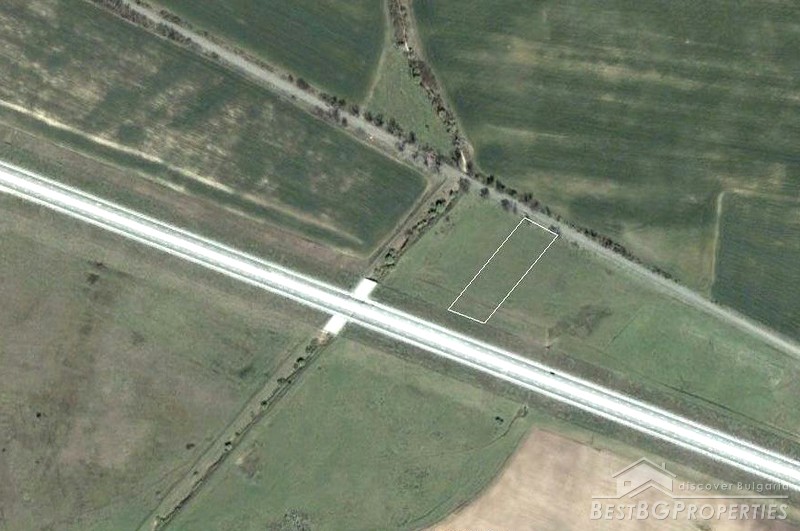 Plot of land for sale on Trakiya highway