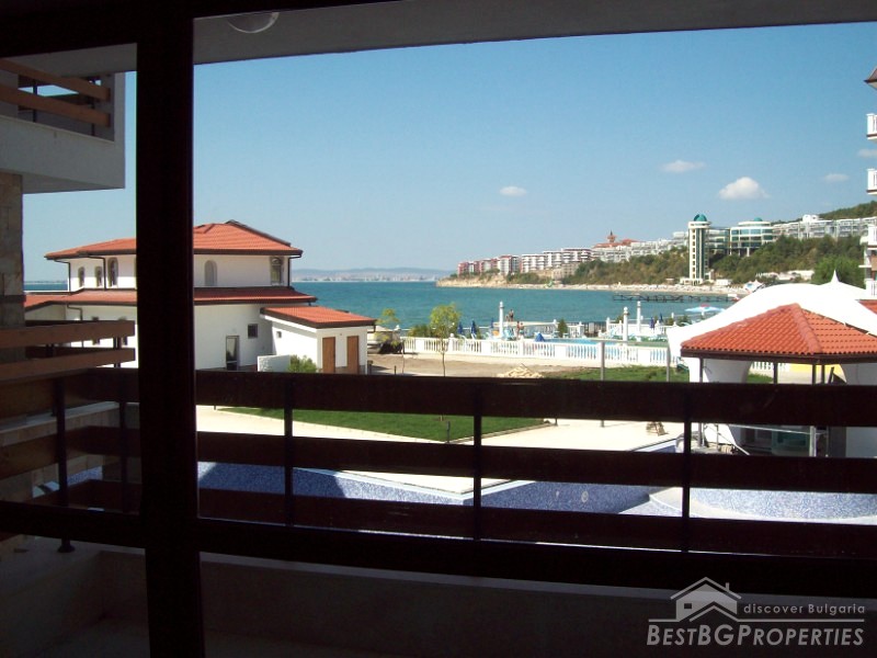 Apartment for sale on the sea