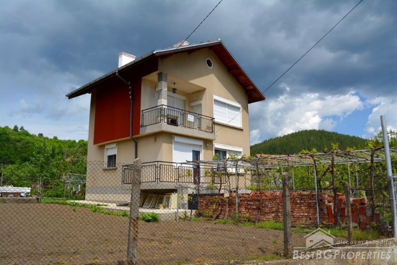 Beautiful house for sale in close vicinity to Kyustendil