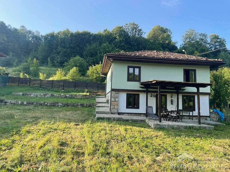 Beautiful mountain house for sale near Elena