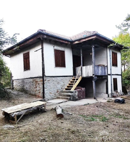 Beautiful mountain house for sale near Gabrovo
