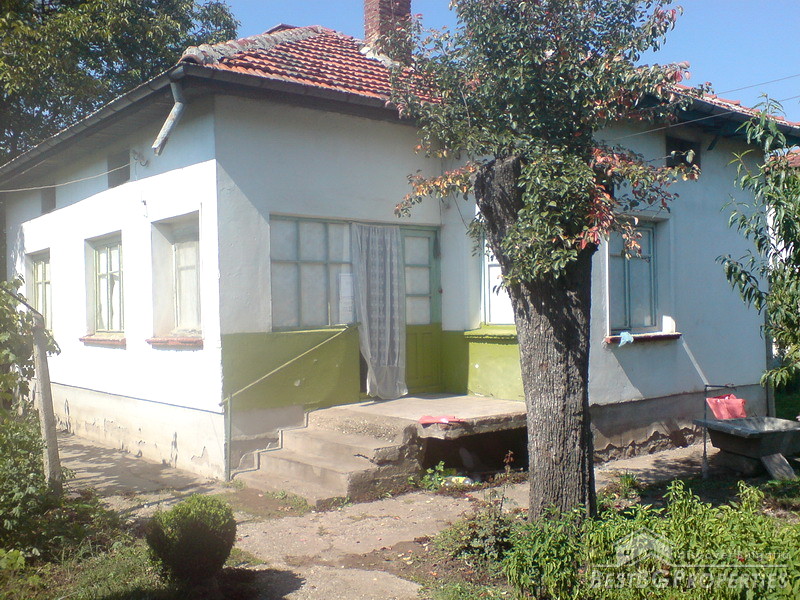 Cheap house near Montana and the Danube river