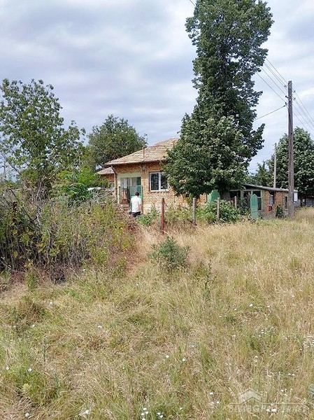 Country house for sale close to Varna