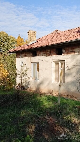 Country house for sale near Veliki Preslav