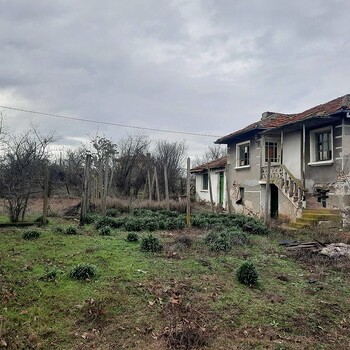 Country house for sale near Yambol