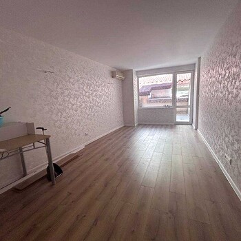 Apartments in Saint Vlas