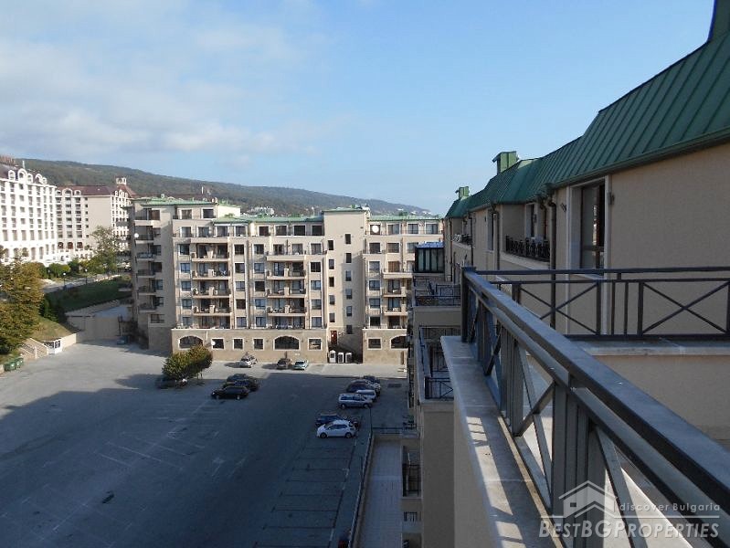 Fantastic apartment for sale in Golden Sands resort