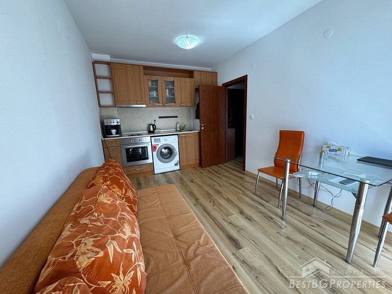 Furnished apartment for sale in Saint Vlas