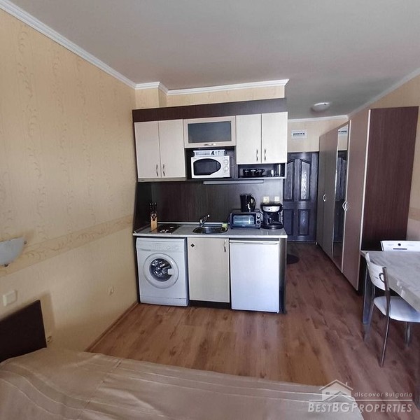 Furnished studio apartment for sale in Saint Vlas