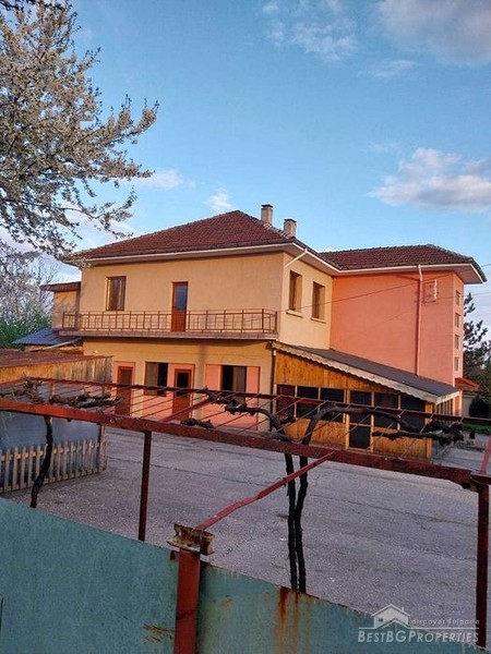 Guesthouse for sale close to Ruse