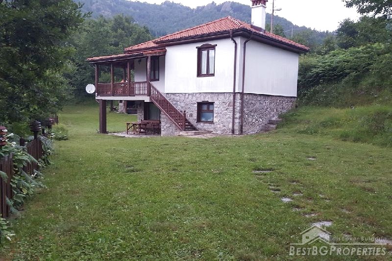 Guesthouse with amazing view for sale in Rhodopi Mountain