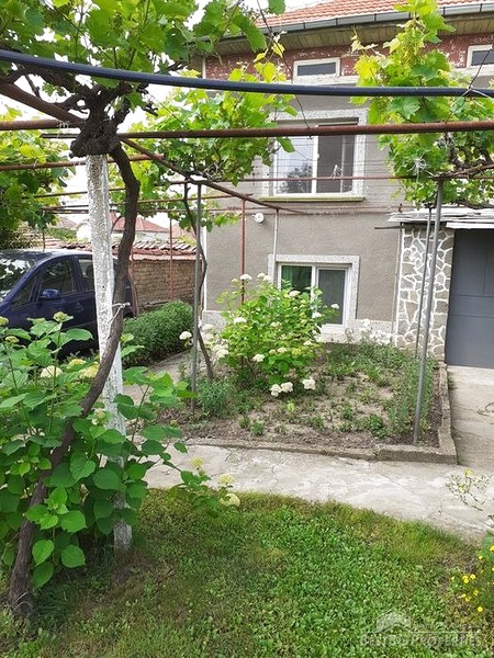 House for sale close to the town of Pleven
