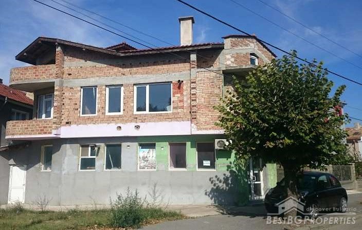 House for sale in Aytos