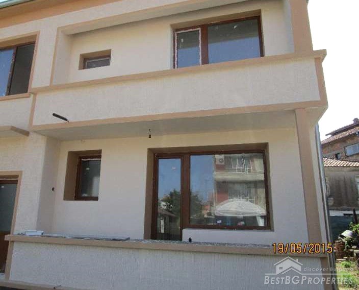 House for sale in Chernomorets