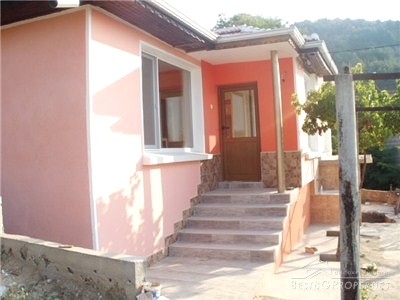 House for sale in Hissarya