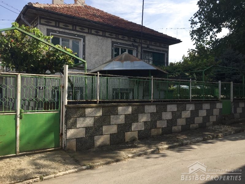 House for sale in Kubrat