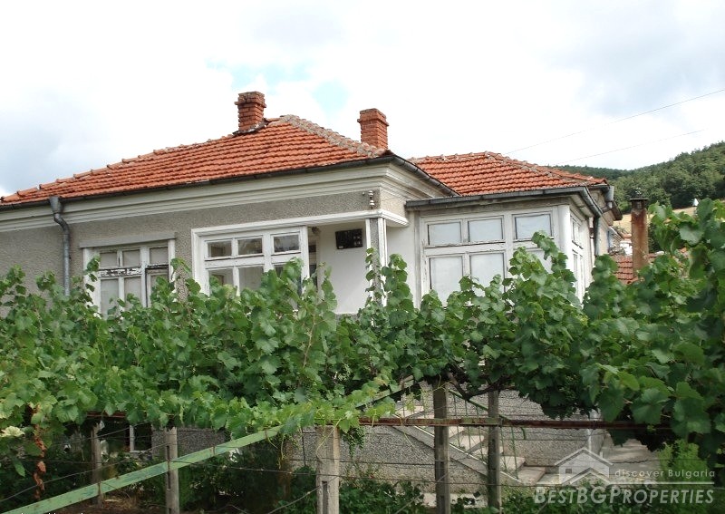 House for sale in Sungurlare
