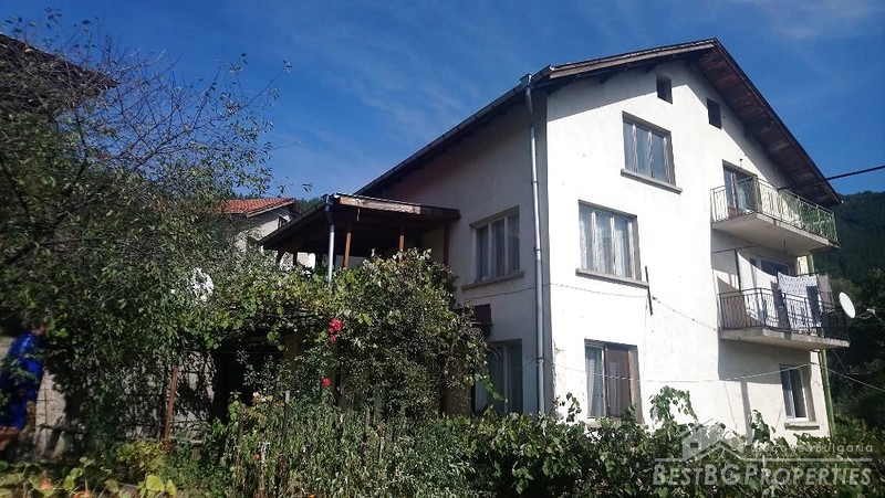 House for sale in Svoge