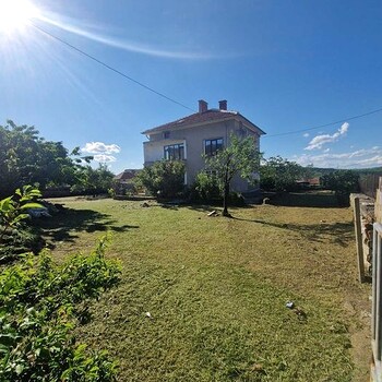 Houses in Topolovgrad