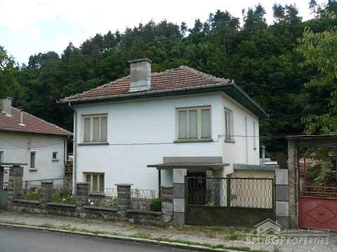 House for sale in Tryavna