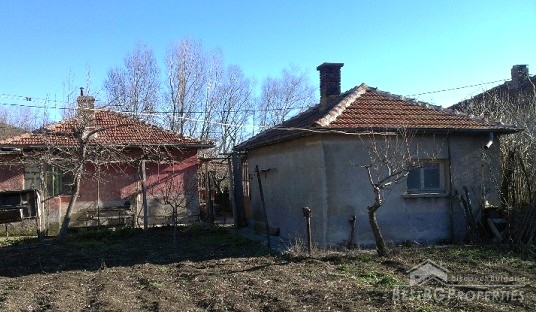 House for sale in Tvarditsa