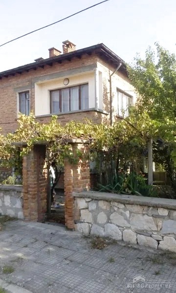 House for sale in close vicinity to Plovdiv