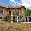 House for sale in the mountains near Apriltsi