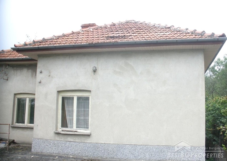 House for sale in the mountains near Gabrovo