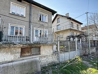 House for sale in the town of Kostenets
