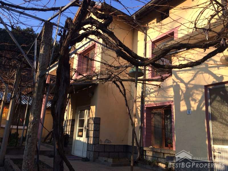 House for sale in the town of Maglizh