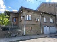 House for sale in the town of Omurtag