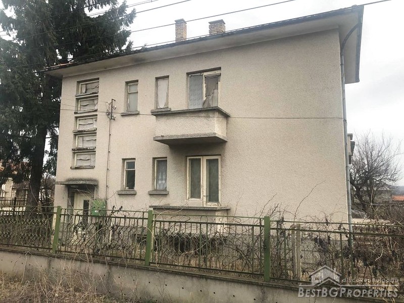 House for sale in the town of Polski Trambesh
