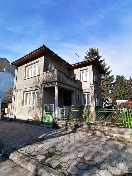 House for sale in the town of Sevlievo