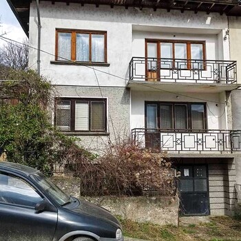 Houses in Teteven