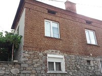 House for sale in the town of Vetren