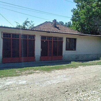 House for sale in the vicinity of Pleven