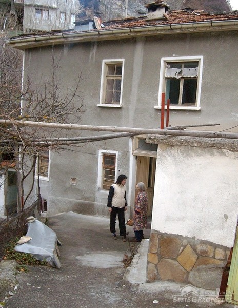 House for sale near Pamporovo