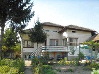 Houses in Polski Trambesh