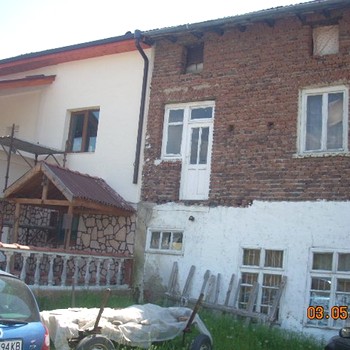 Houses in Sandanski