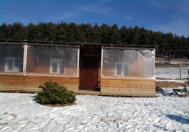 House for sale near lake in Stara Planina