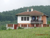 House for sale near lake in the mountains