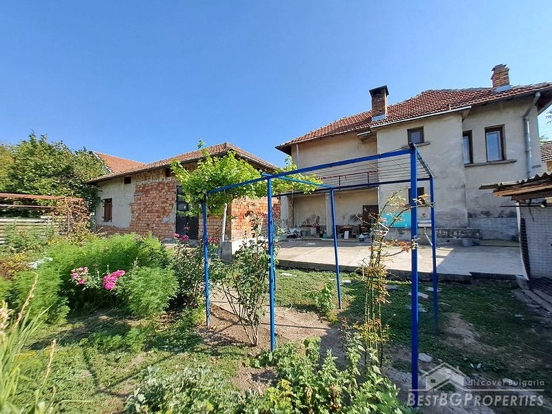 House for sale near the city of Pleven