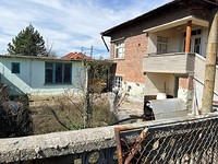 House for sale near the town of Dimitrovgrad