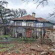 House for sale near the town of Tvarditsa