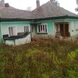 House for sale on the shore of the Danube River