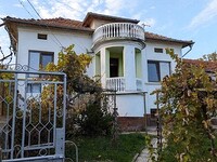 House for sale with amazing views near Yablanitsa