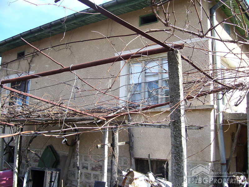 House near Berkovitsa