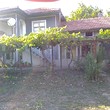 House with a garage for sale near Veliko Tarnovo